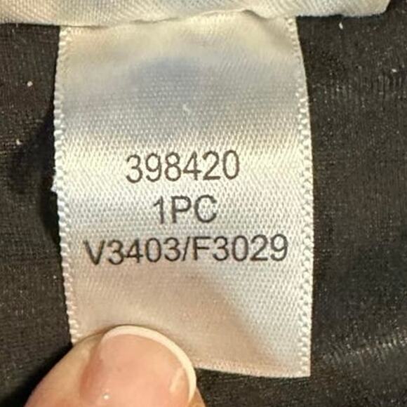 Lands' End Womens 8 Navy Blue Nylon Shorts Elastic‎ Quick-Dry - Picture 3 of 5